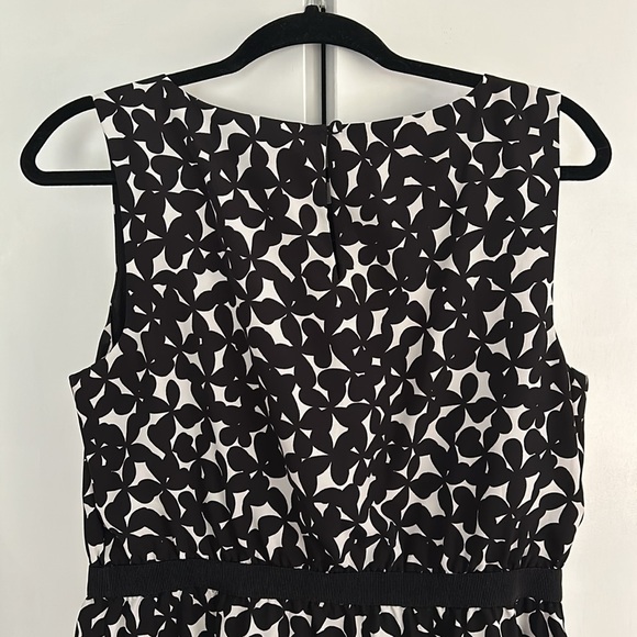 Loft Dress - Picture 4 of 5